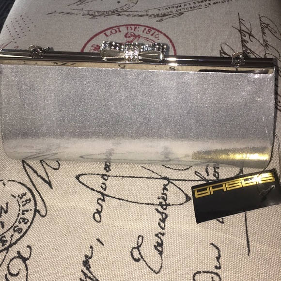 Fancy purse - Picture 3 of 3